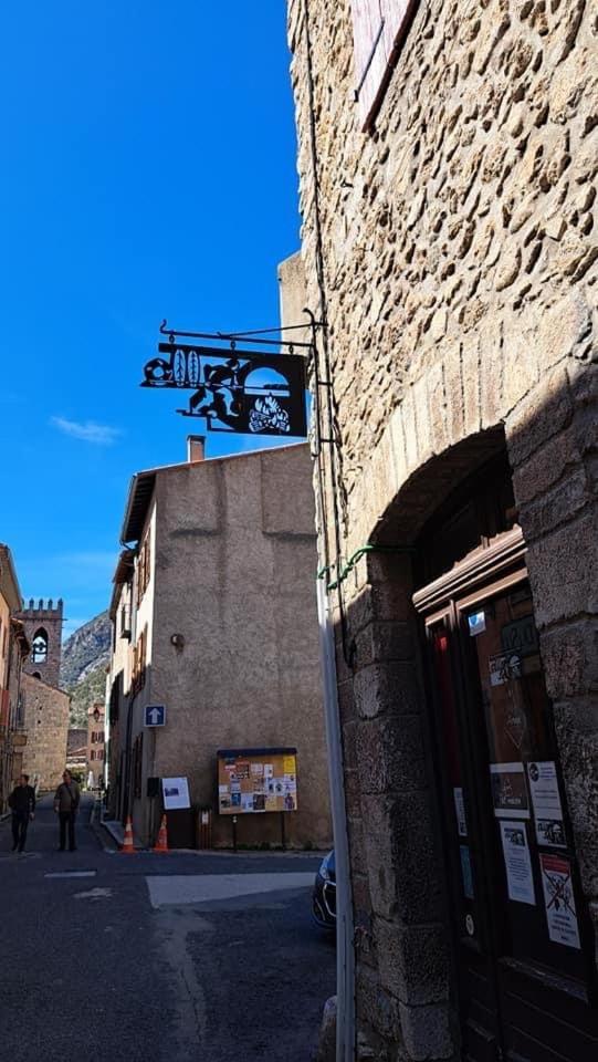 Maison Les Ramparts Villefranche-de-Conflent Eksteriør bilde