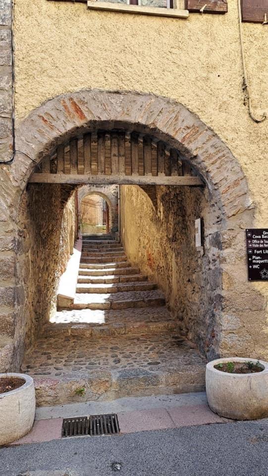 Maison Les Ramparts Villefranche-de-Conflent Eksteriør bilde