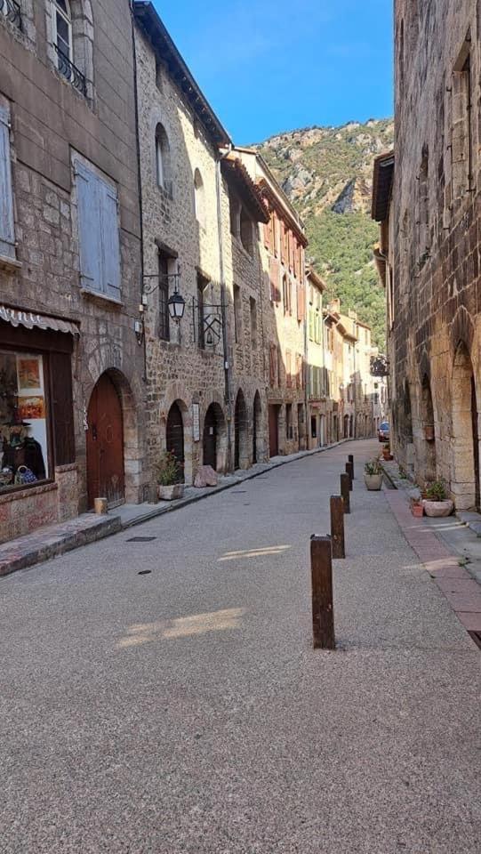 Maison Les Ramparts Villefranche-de-Conflent Eksteriør bilde